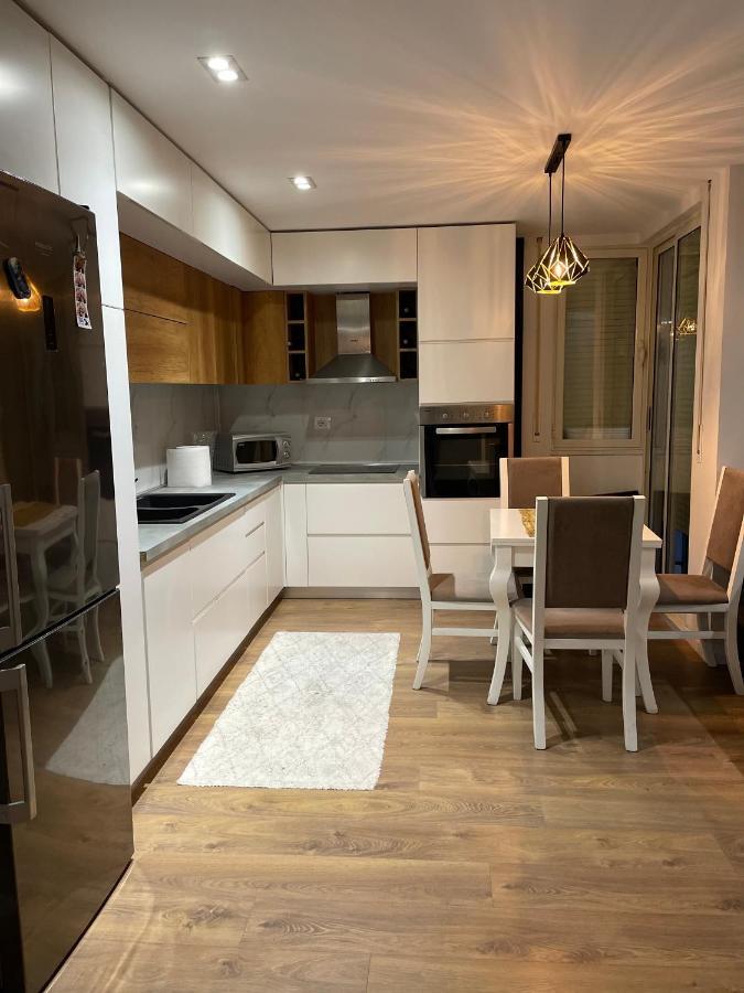 Apartament Tirana Golden Park Zewnętrze zdjęcie